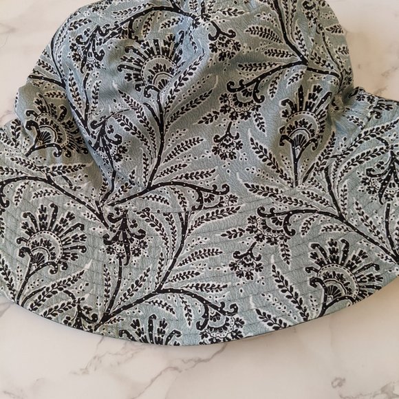 J. Crew Bucket Hat - Picture 5 of 6